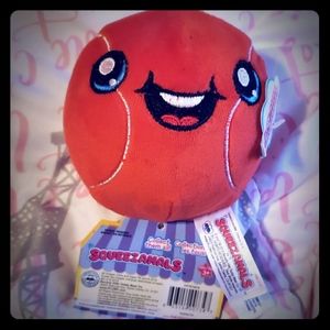 Cute stress toy squish 💜